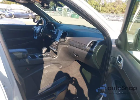 2021 Jeep Grand Cherokee Laredo X 4X4 from USA, damaged, VIN 1C4RJFAGXMC704746